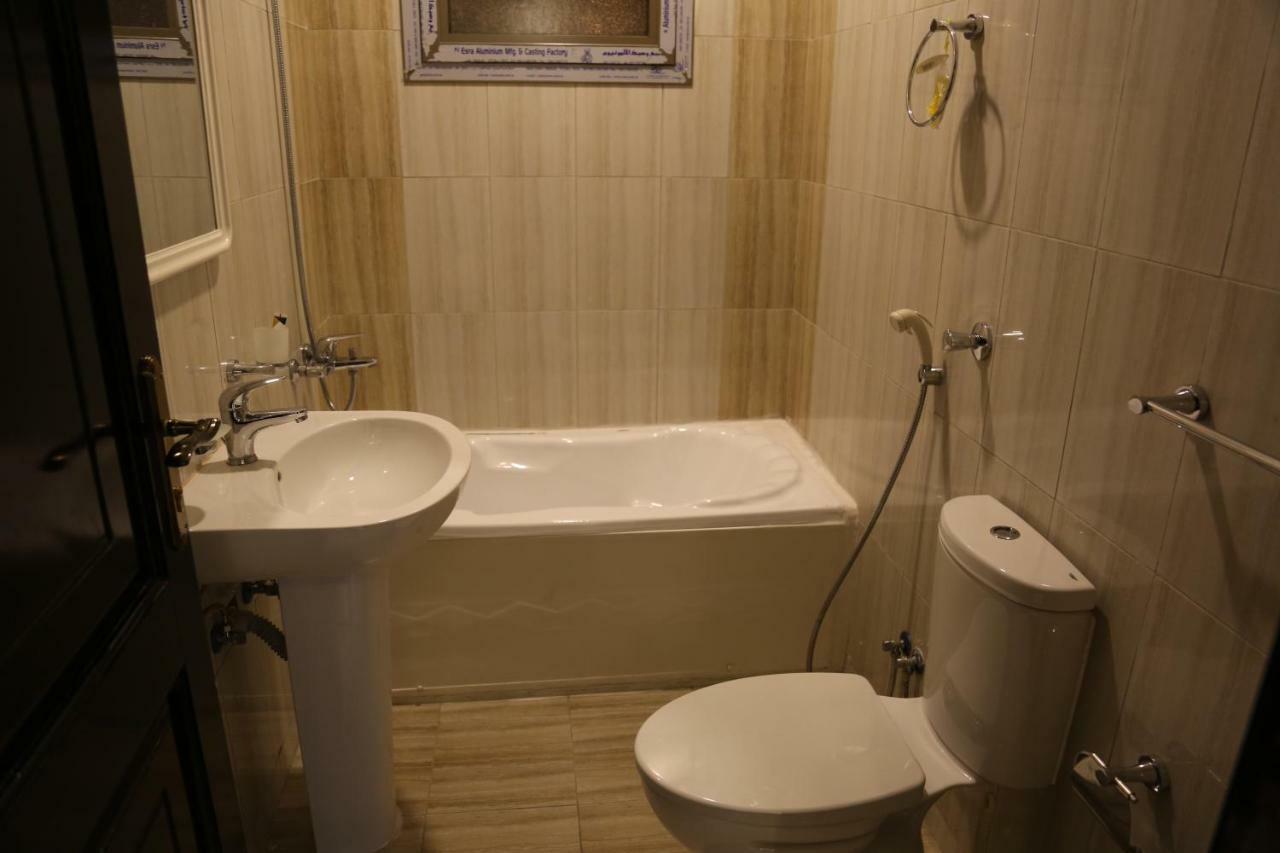 Reef Al Madina Furnished Units Medina Exterior photo